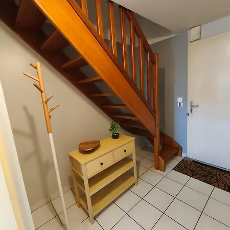 Casa de Férias Maison Calme Equipee Avec Jardin 2